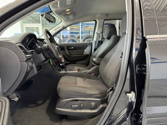 used 2014 Chevrolet Traverse car, priced at $9,500