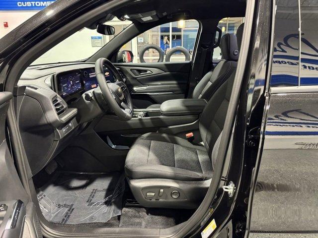 new 2026 Chevrolet Traverse car, priced at $42,695