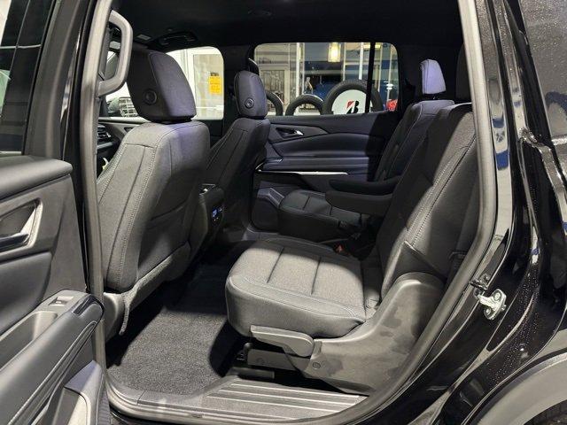 new 2026 Chevrolet Traverse car, priced at $42,695