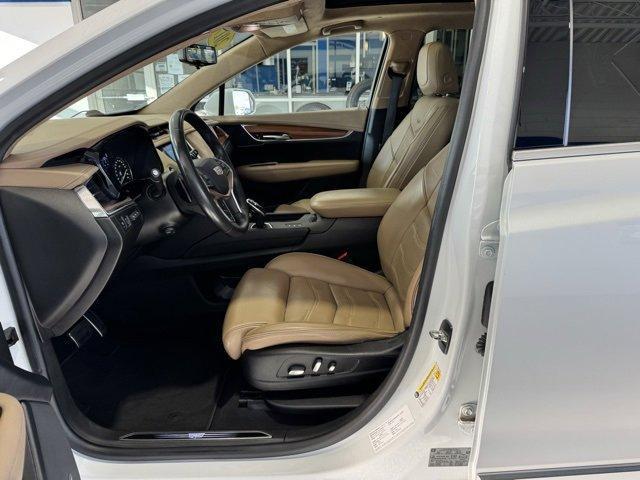 used 2017 Cadillac XT5 car, priced at $23,000
