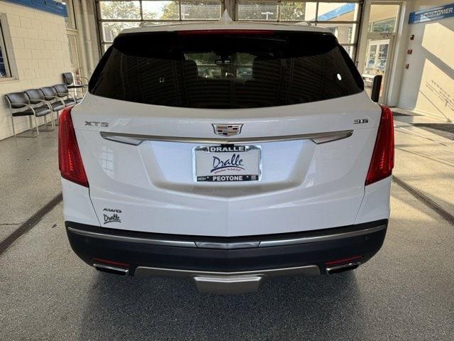 used 2017 Cadillac XT5 car, priced at $23,000