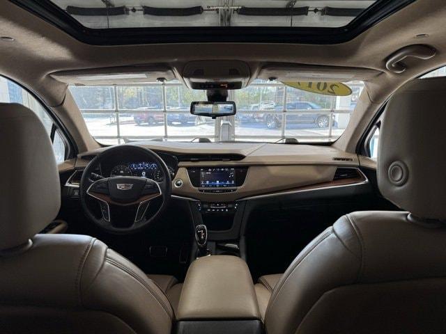 used 2017 Cadillac XT5 car, priced at $23,000