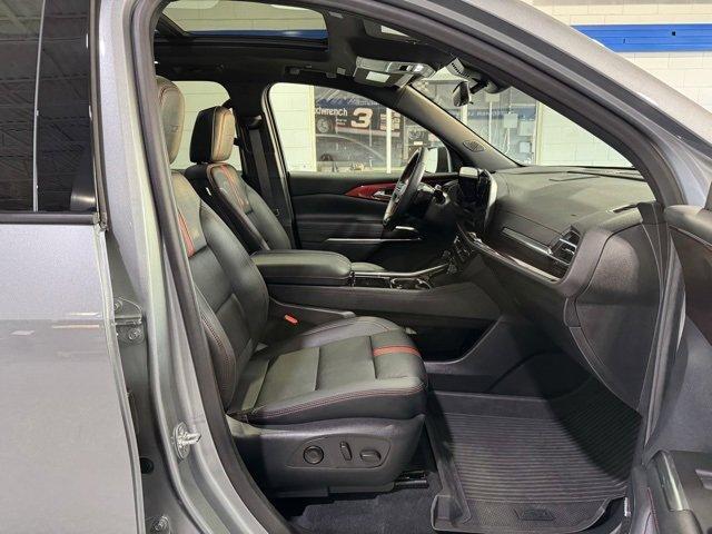 used 2024 Chevrolet Traverse car, priced at $54,900