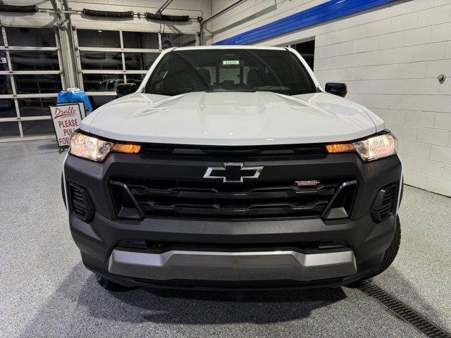 new 2024 Chevrolet Colorado car