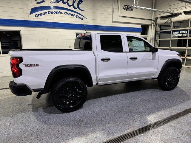 new 2024 Chevrolet Colorado car