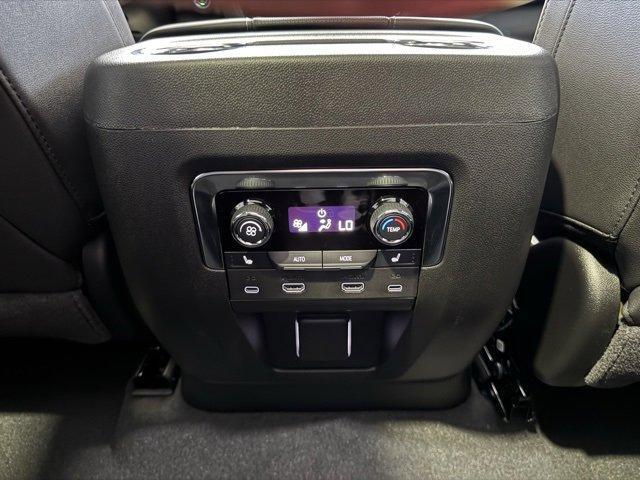 new 2025 Chevrolet Tahoe car, priced at $89,865