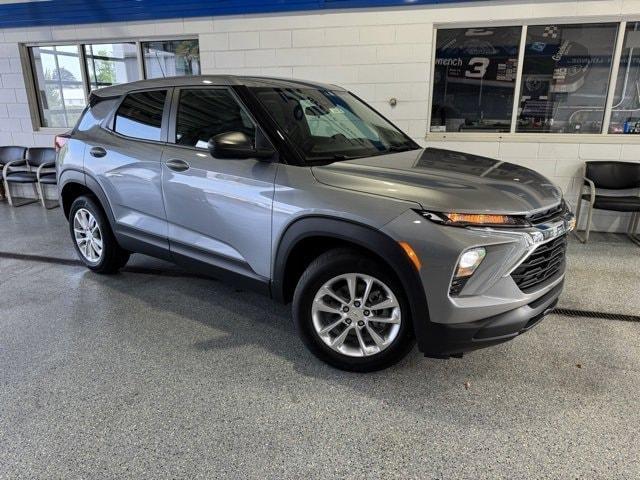 new 2026 Chevrolet TrailBlazer car, priced at $25,700