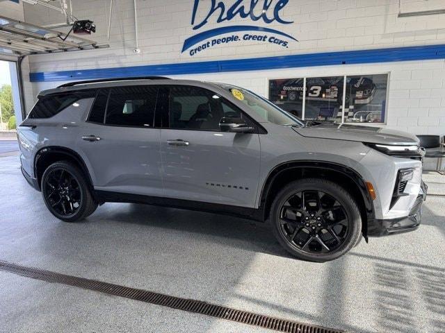 used 2024 Chevrolet Traverse car, priced at $54,000