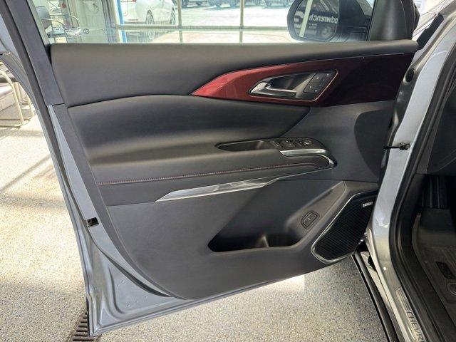 used 2024 Chevrolet Traverse car, priced at $54,000