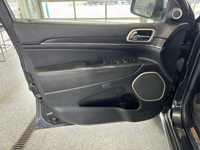 used 2014 Jeep Grand Cherokee car, priced at $8,500