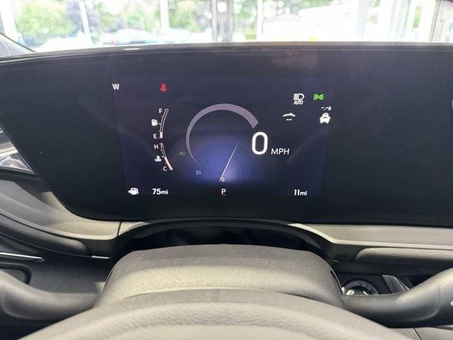 new 2025 Buick Envista car, priced at $26,500