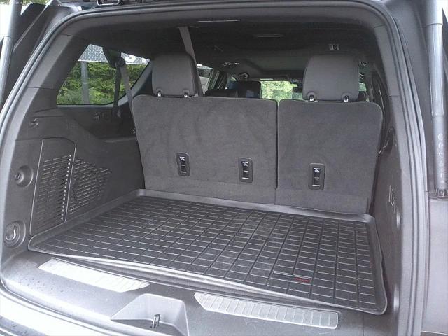 used 2024 GMC Yukon XL car, priced at $69,998