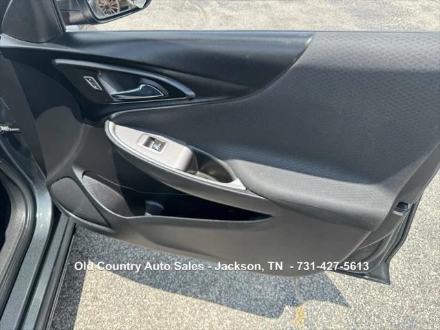 used 2018 Chevrolet Malibu car, priced at $10,988