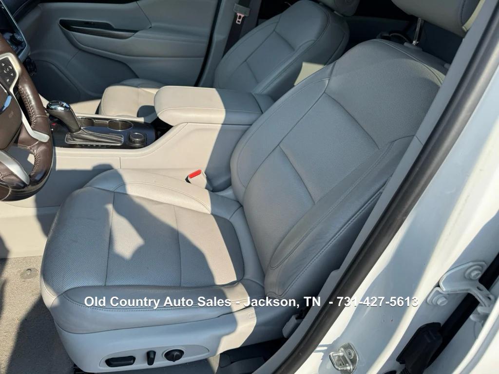 used 2019 GMC Acadia car, priced at $19,988