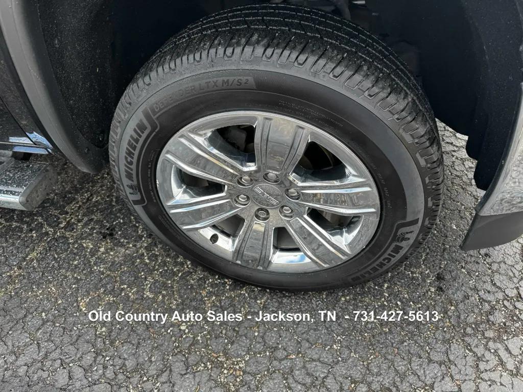 used 2018 GMC Sierra 1500 car, priced at $30,988