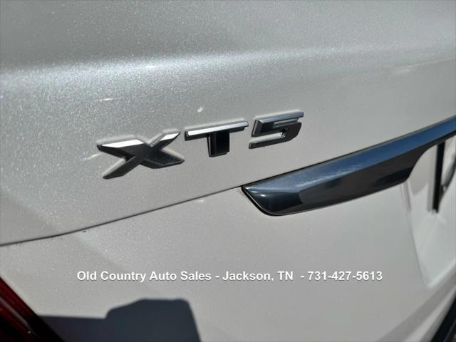 used 2019 Cadillac XT5 car, priced at $26,988