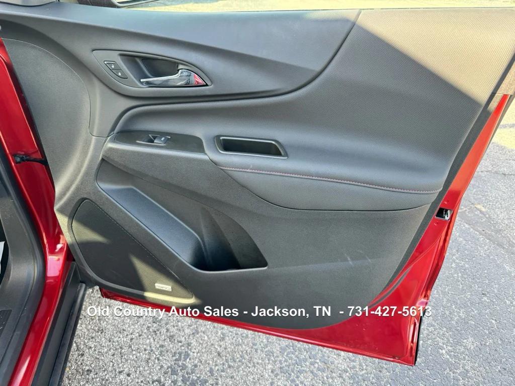 used 2023 Chevrolet Equinox car, priced at $25,998