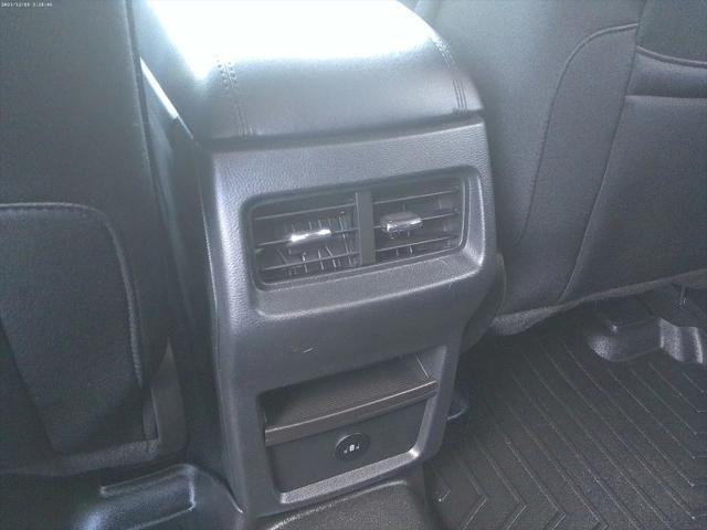 used 2023 Ford Edge car, priced at $20,998