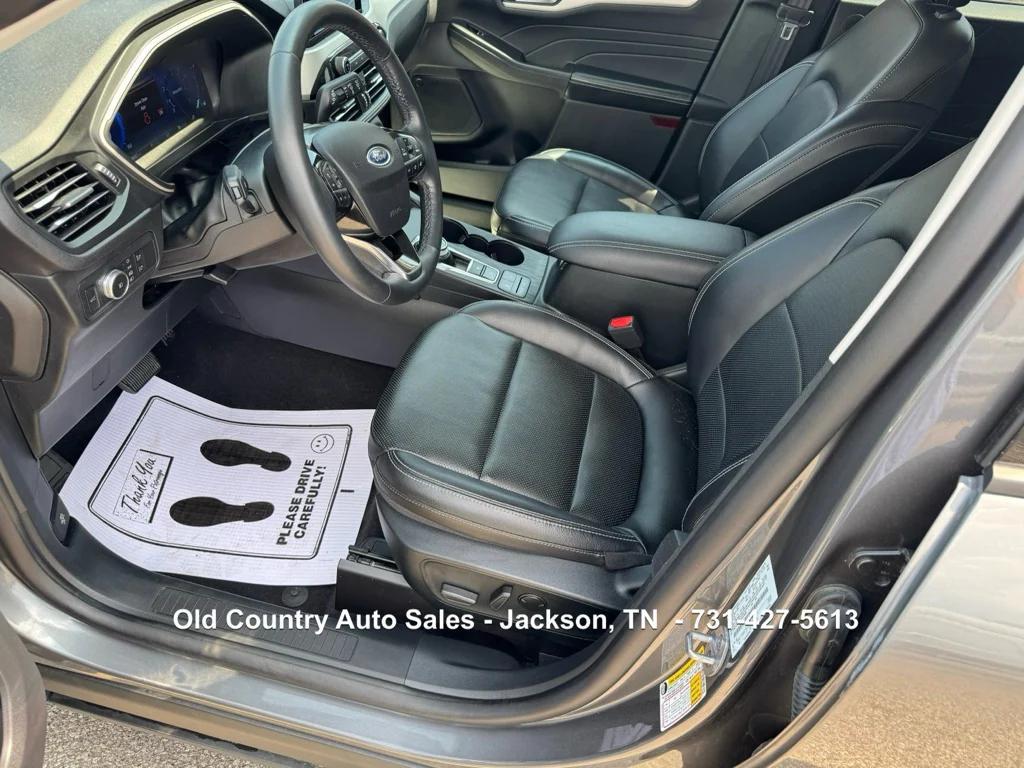 used 2022 Ford Escape car, priced at $26,988