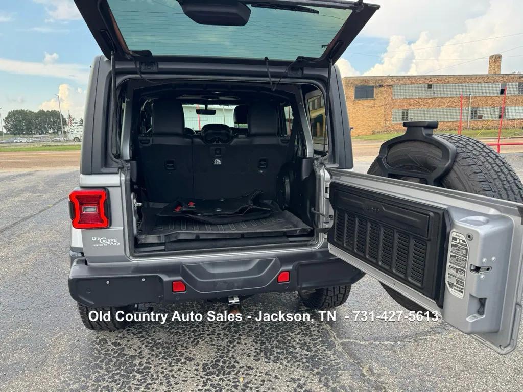 used 2018 Jeep Wrangler Unlimited car, priced at $30,988