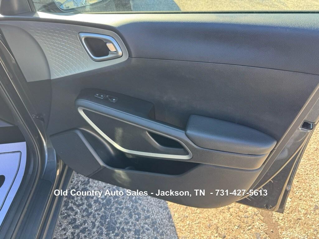 used 2021 Kia Soul car, priced at $12,988