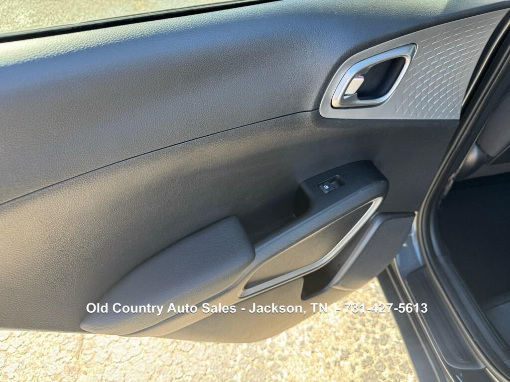 used 2021 Kia Soul car, priced at $12,988