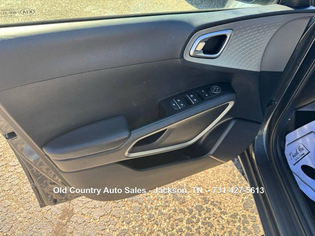 used 2021 Kia Soul car, priced at $12,988
