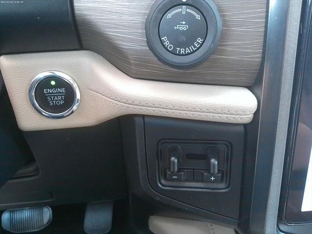 used 2023 Ford Expedition car, priced at $54,998