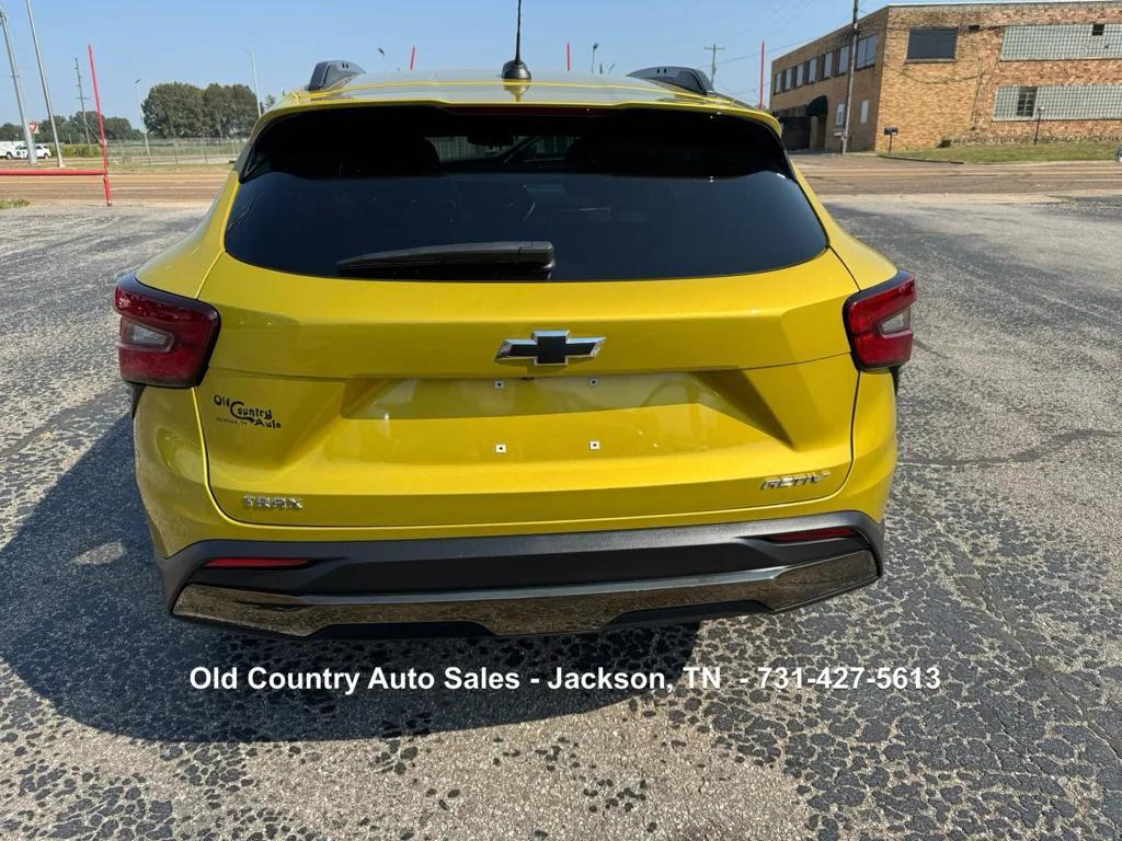 used 2024 Chevrolet Trax car, priced at $24,988