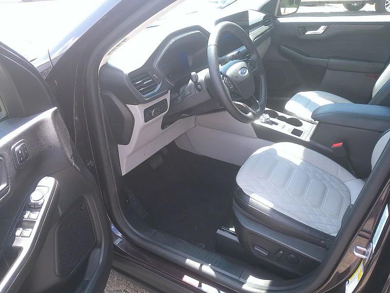 used 2023 Ford Escape car, priced at $30,398