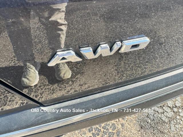 used 2017 Cadillac XT5 car, priced at $16,988