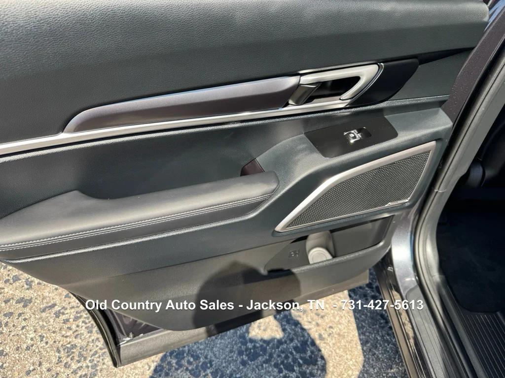 used 2024 Kia Telluride car, priced at $32,988
