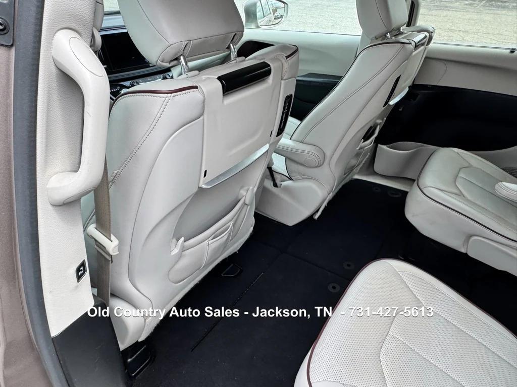 used 2017 Chrysler Pacifica car, priced at $17,988