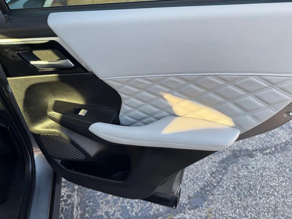 used 2022 Mitsubishi Outlander car, priced at $24,988