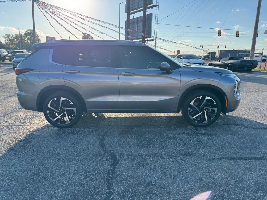 used 2022 Mitsubishi Outlander car, priced at $24,988