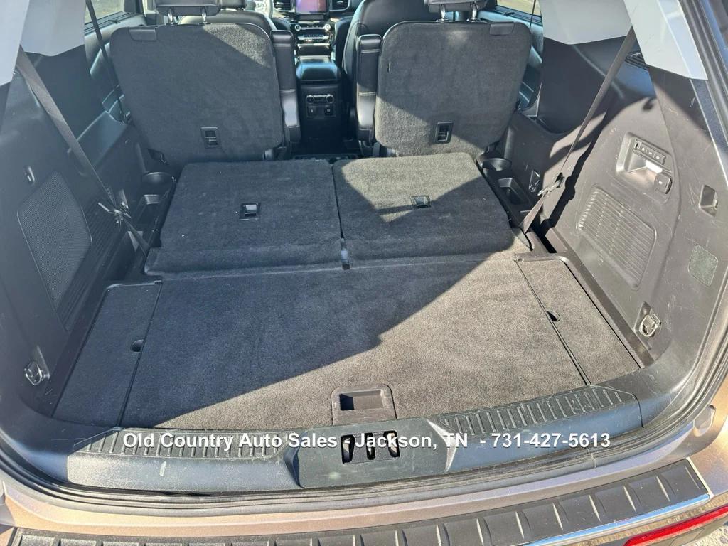 used 2021 Ford Explorer car, priced at $31,988