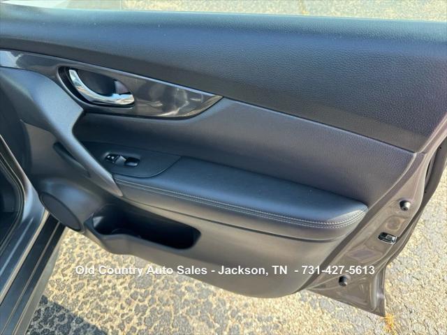 used 2018 Nissan Rogue car, priced at $10,998