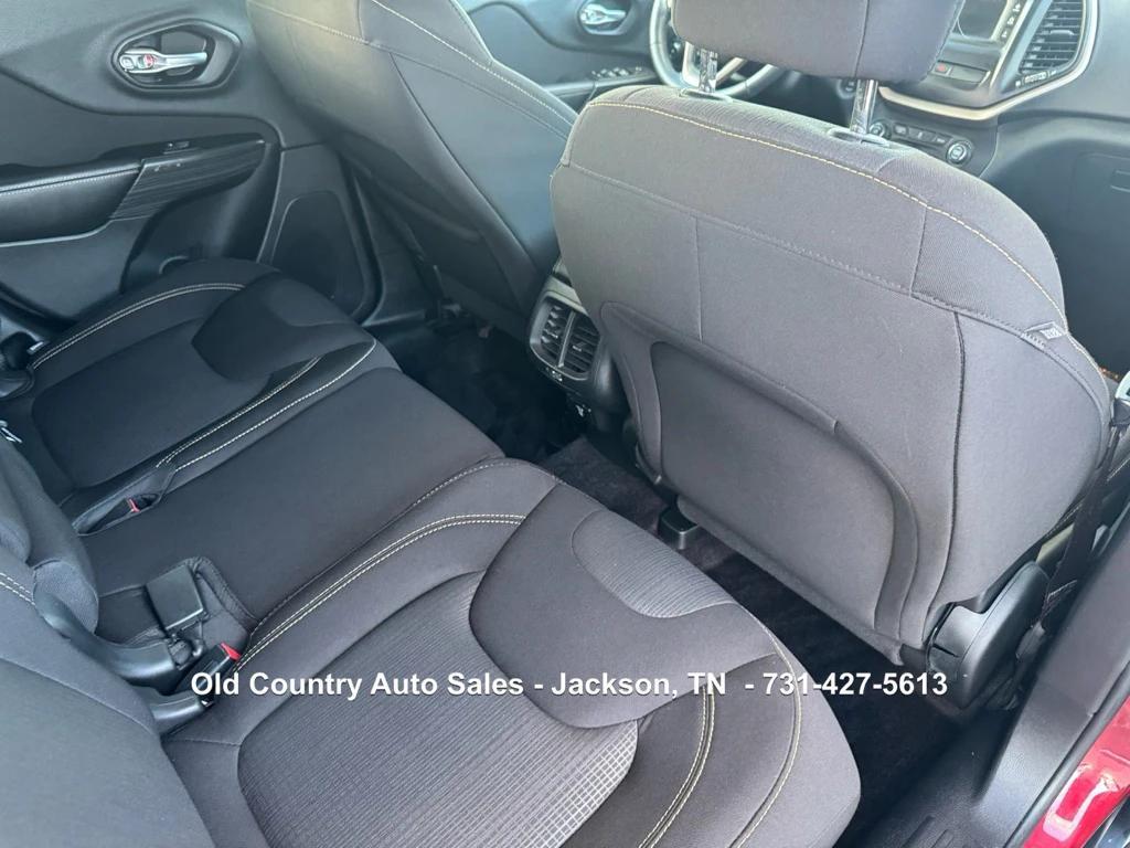 used 2016 Jeep Cherokee car, priced at $16,988