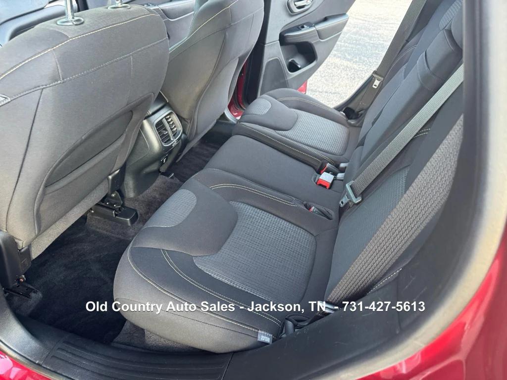 used 2016 Jeep Cherokee car, priced at $16,988