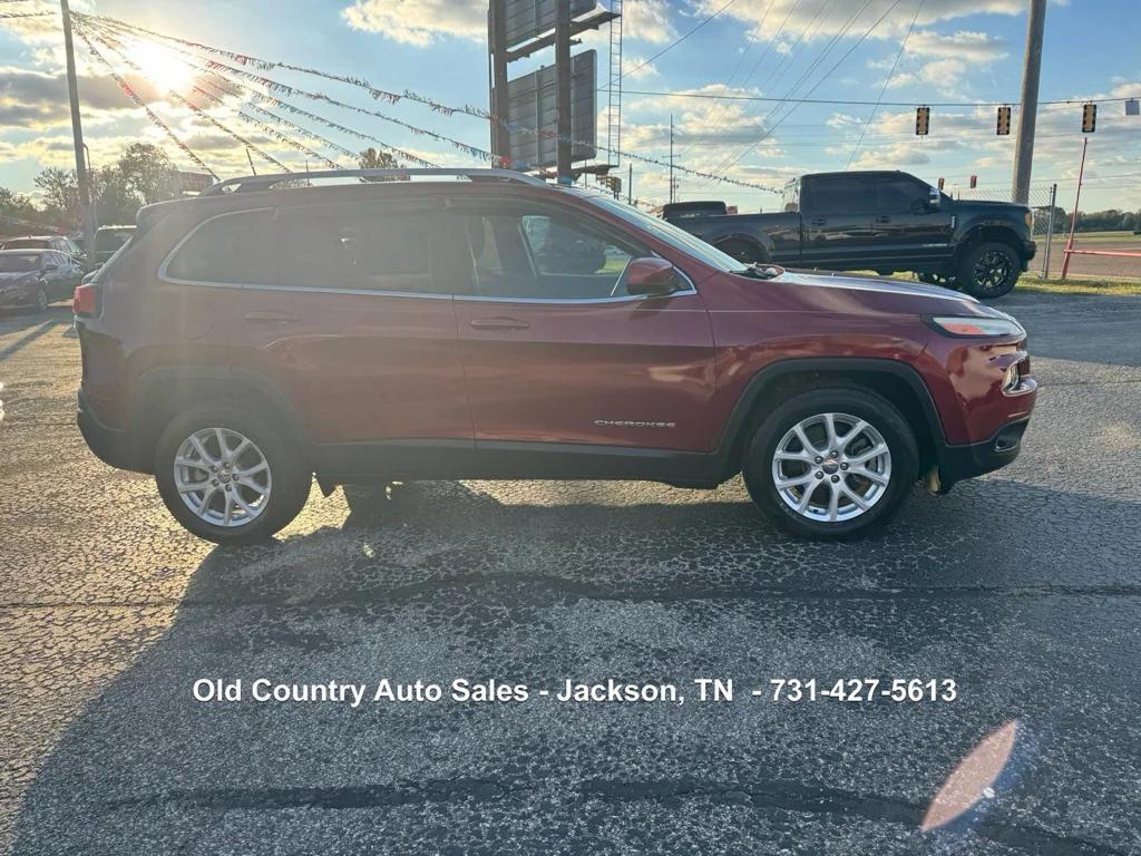 used 2016 Jeep Cherokee car, priced at $16,988