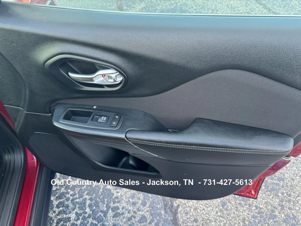 used 2016 Jeep Cherokee car, priced at $16,988