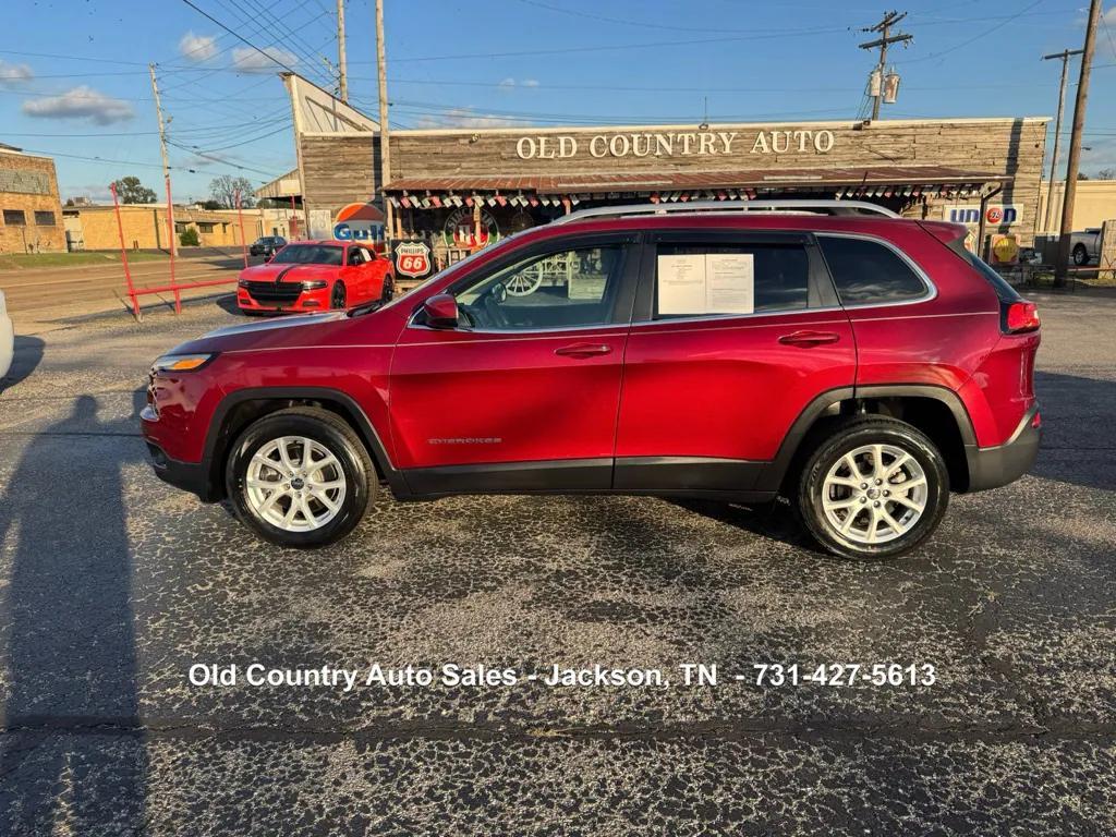 used 2016 Jeep Cherokee car, priced at $16,988