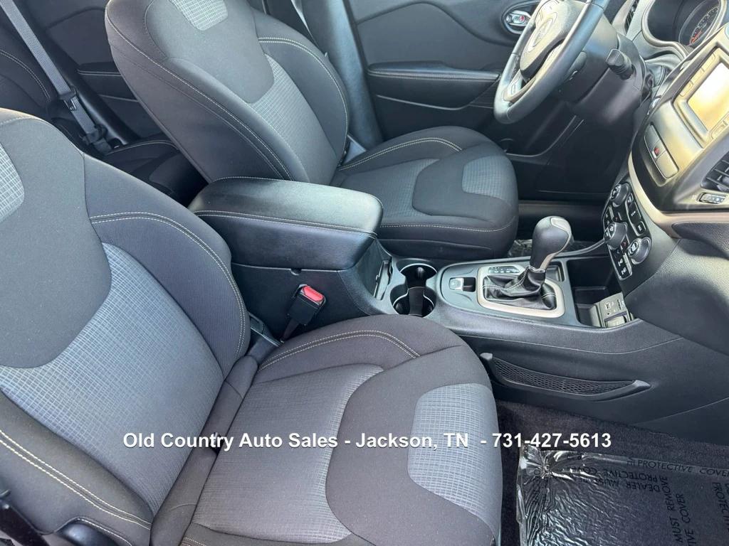 used 2016 Jeep Cherokee car, priced at $16,988