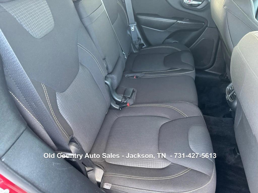 used 2016 Jeep Cherokee car, priced at $16,988