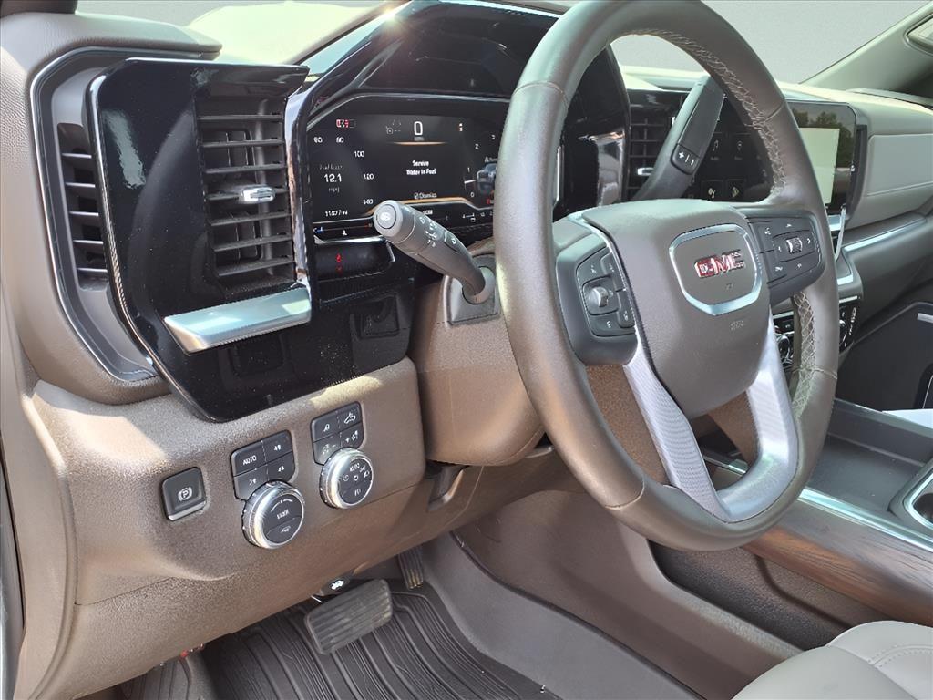 used 2024 GMC Sierra 2500 car, priced at $77,900