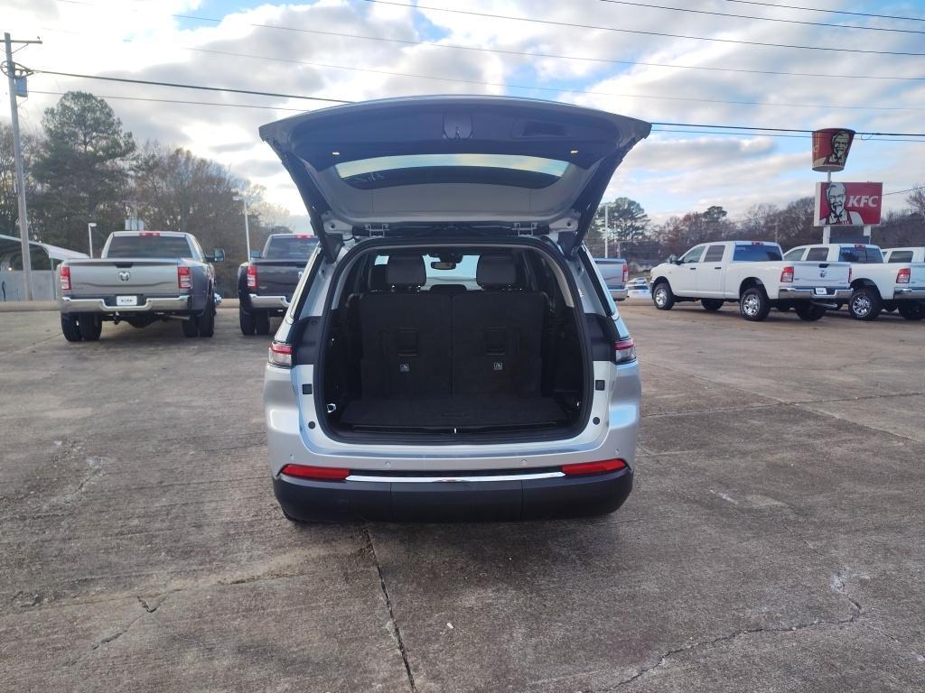 used 2021 Jeep Grand Cherokee L car, priced at $32,997