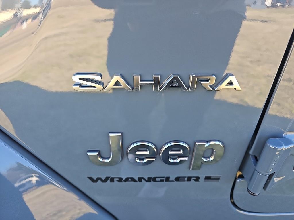 new 2024 Jeep Wrangler car, priced at $53,813