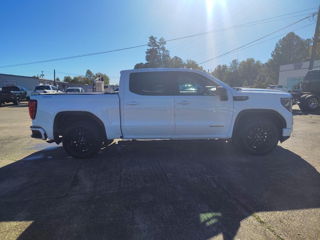 used 2023 GMC Sierra 1500 car, priced at $38,461