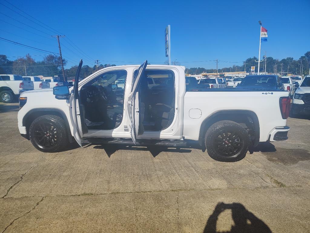 used 2023 GMC Sierra 1500 car, priced at $38,461