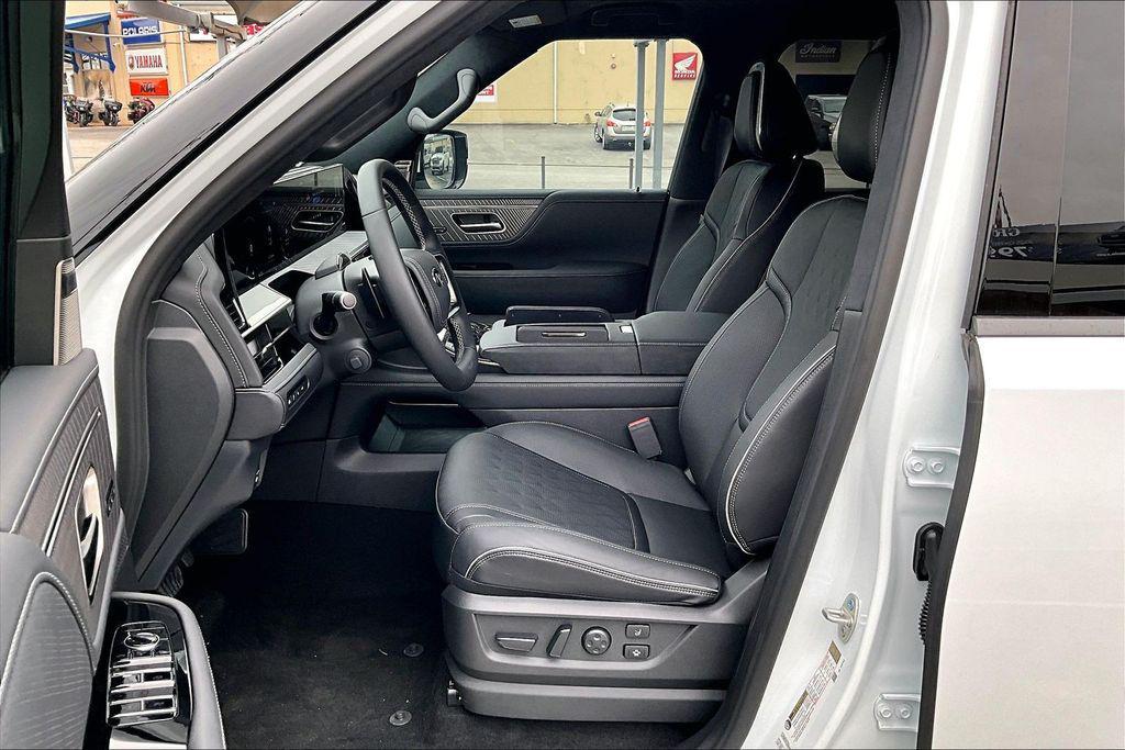 new 2026 INFINITI QX80 car, priced at $115,860